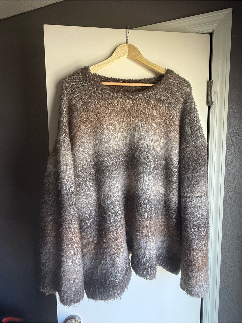 Cozy Ombre Crewneck Sweater - Brown/Gray